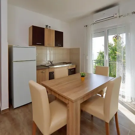 And Aleksandra Maison d'hôtes Bibinje