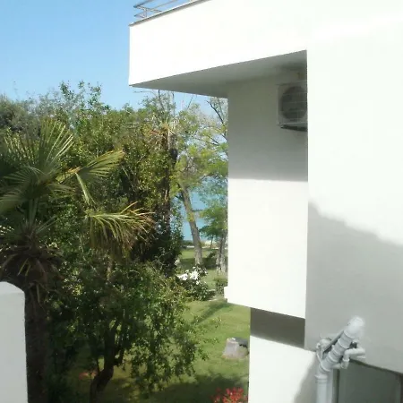 Maison d'hôtes And Aleksandra