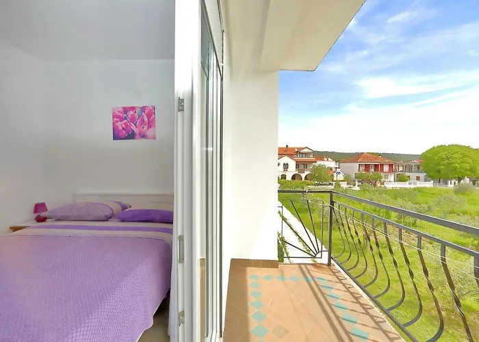 And Aleksandra Bibinje